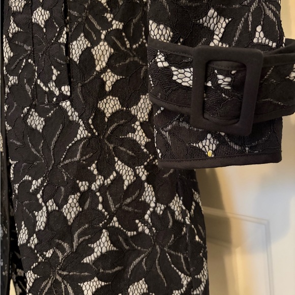 VENUS Vintage Black Lace Trench Coat - Picture 10 of 11
